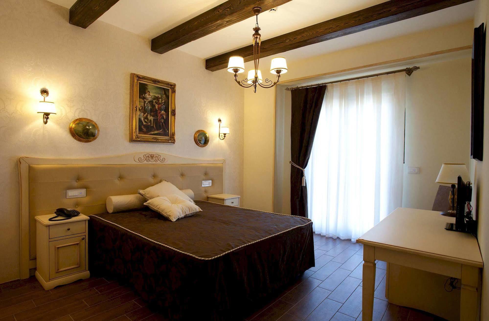 Hotel Villa Clementina Scafati Luaran gambar